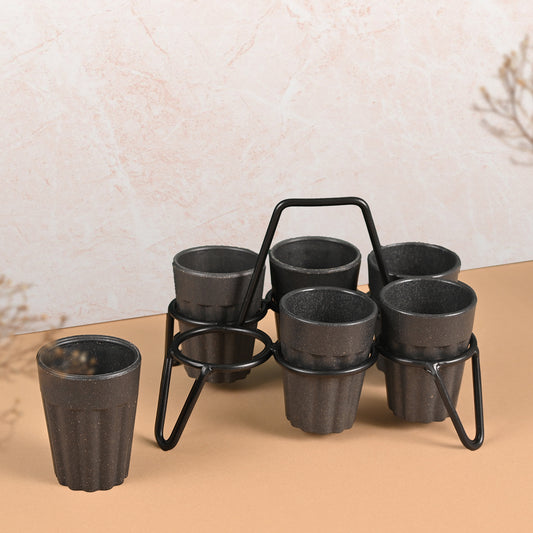 Cutting chai cups