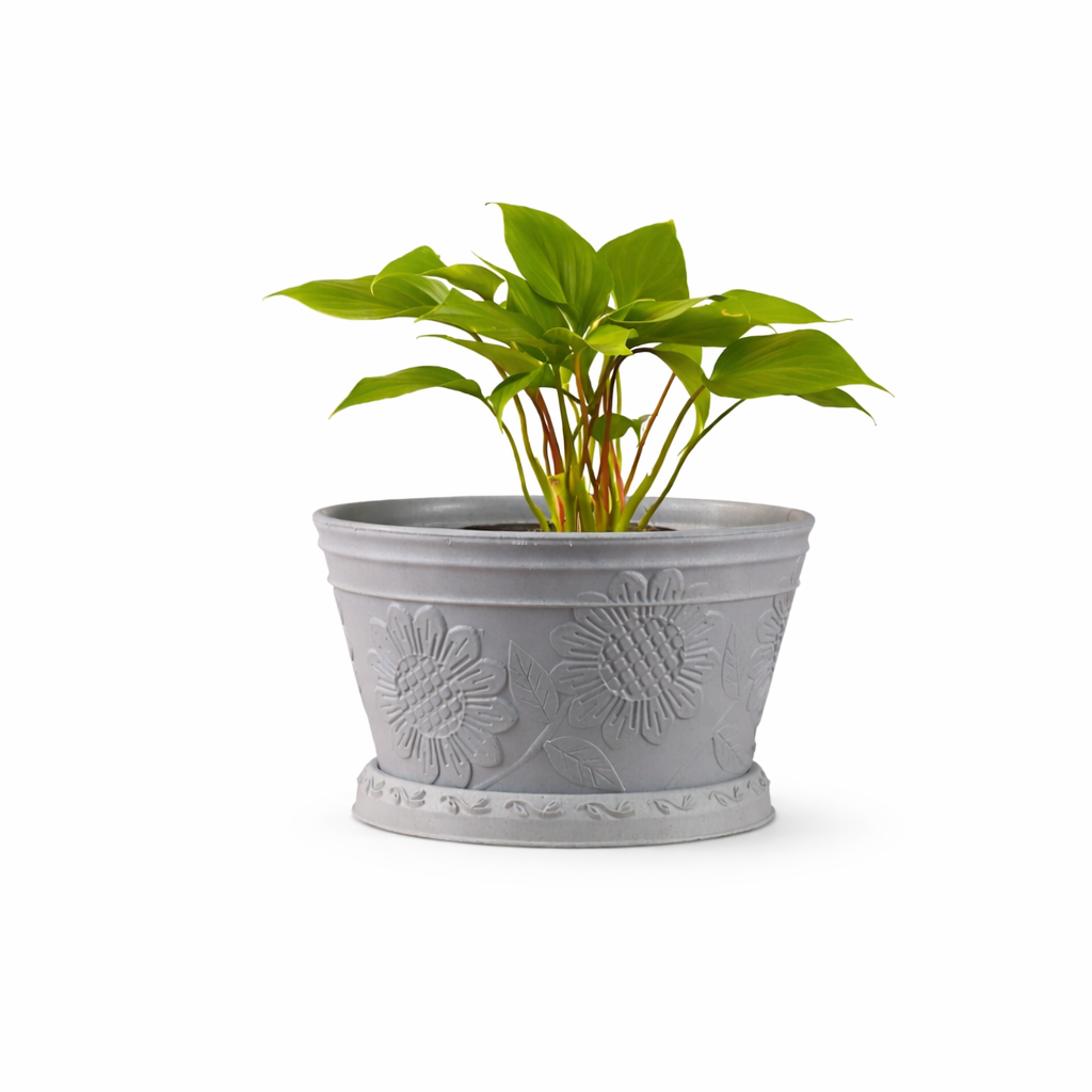Nile Planter 9.5 Inch